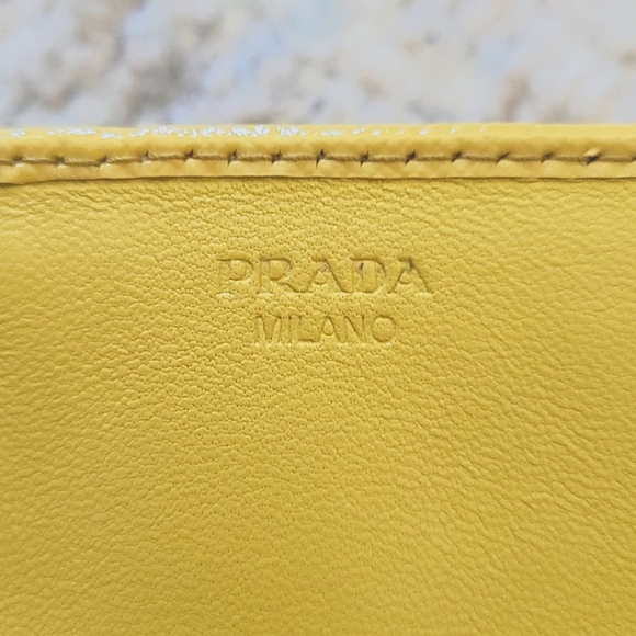 Prada Wallet - Picture 4 of 7